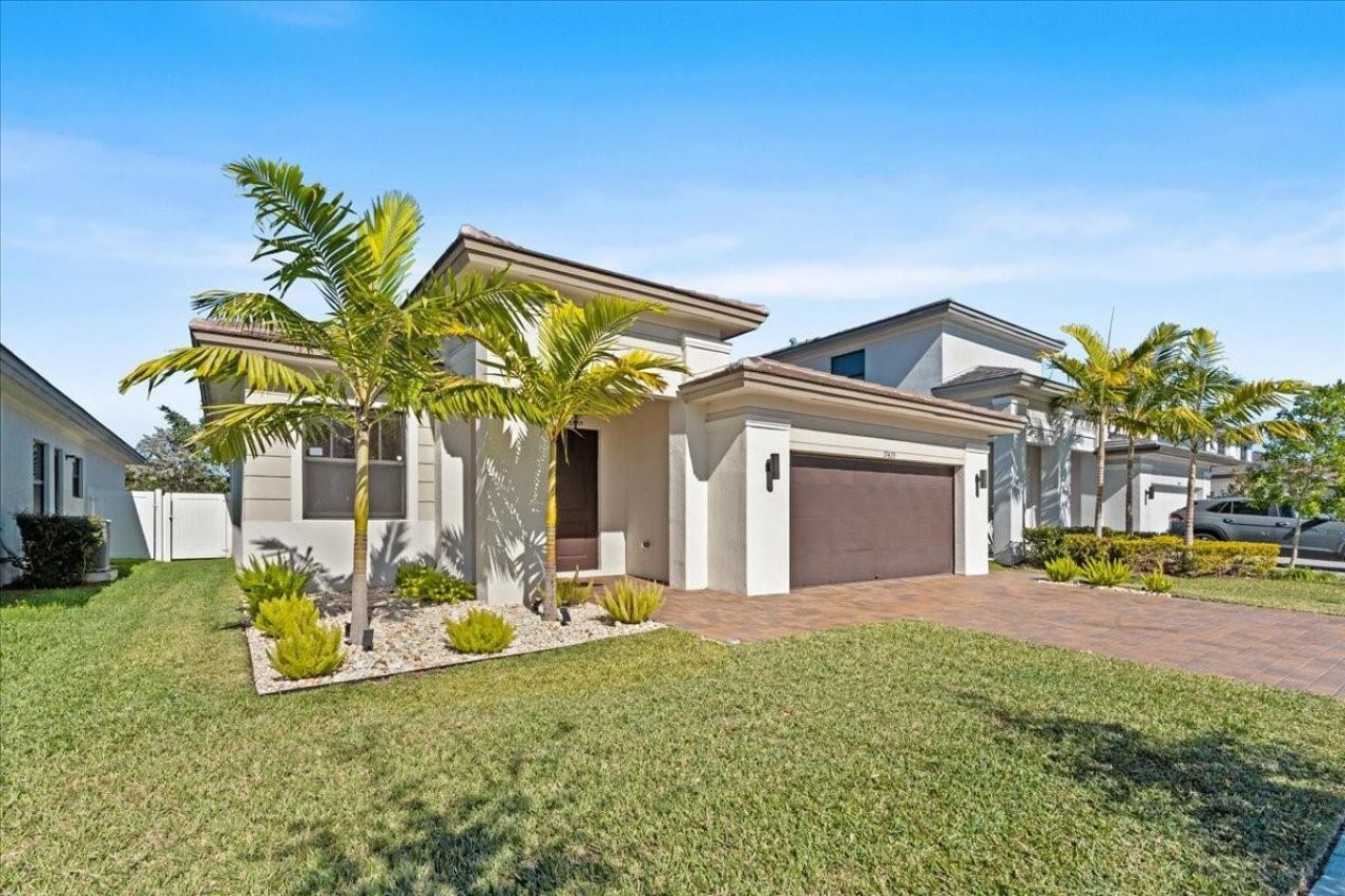 17429 SW 41st Street, Miramar, FL 33029 Photo