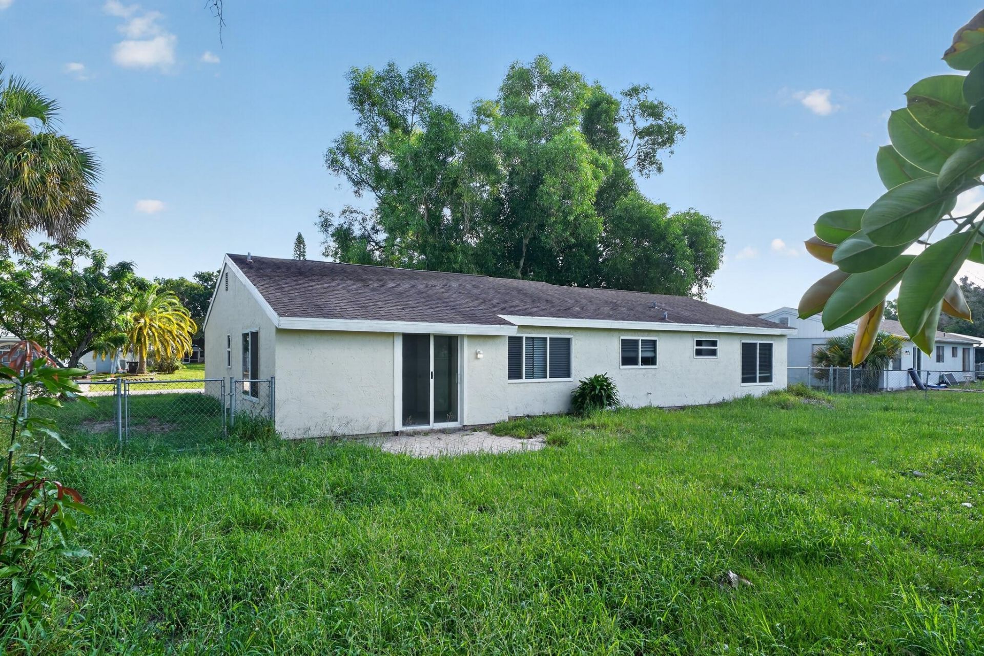 230 SW Cherryhill Road, Port Saint Lucie, FL 34953 Photo
