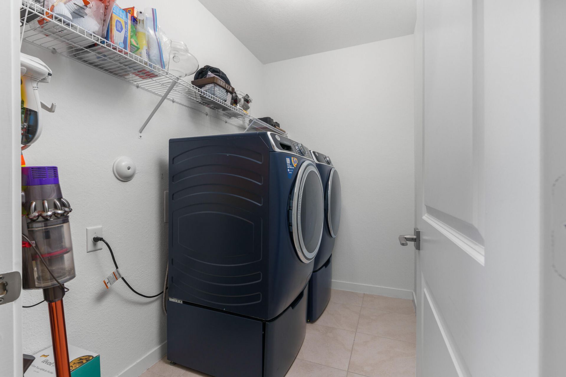 527 NW 17th Street, Fort Lauderdale, FL 33311 Photo