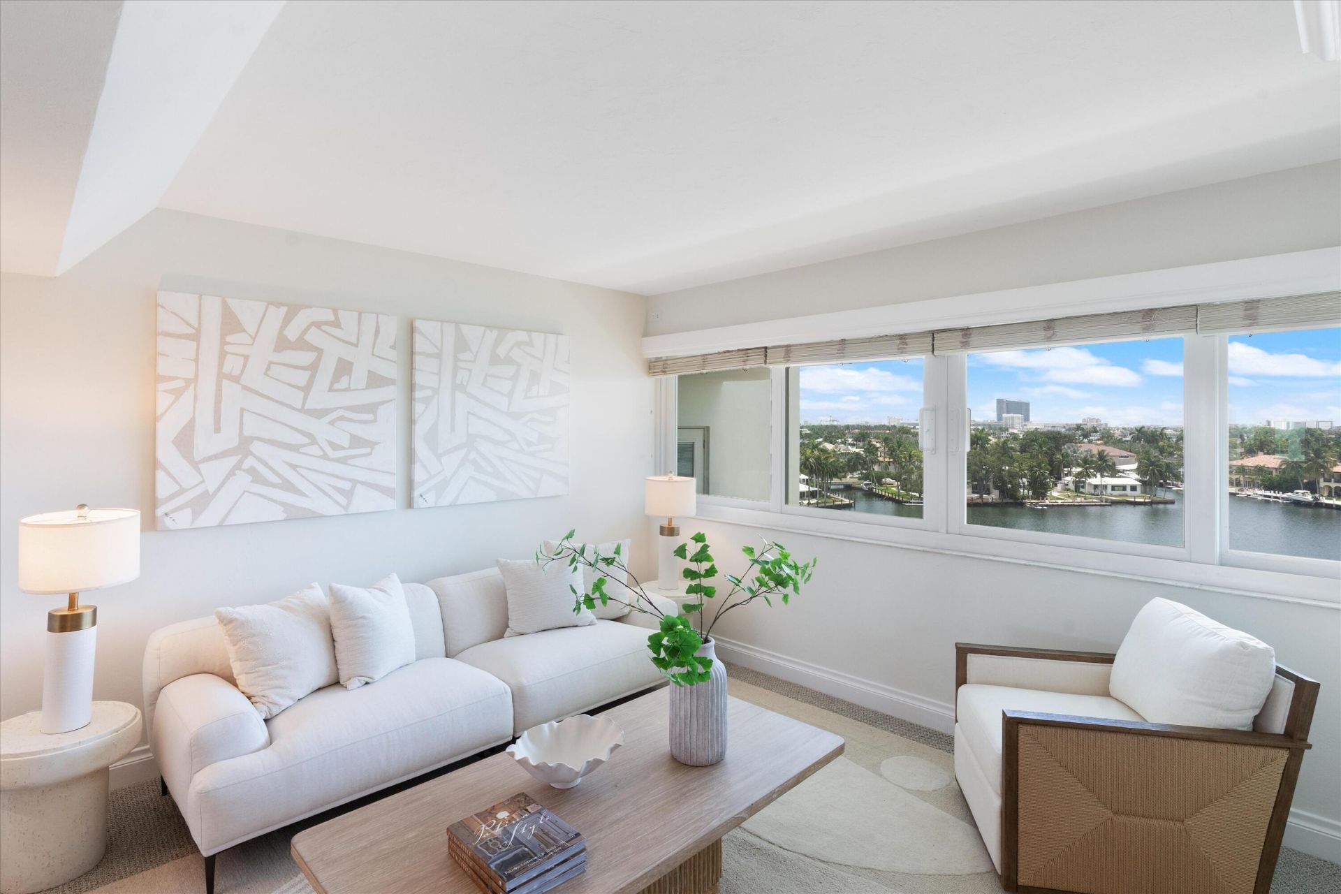333 Sunset Drive, Unit 502, Fort Lauderdale, FL 33301 Photo