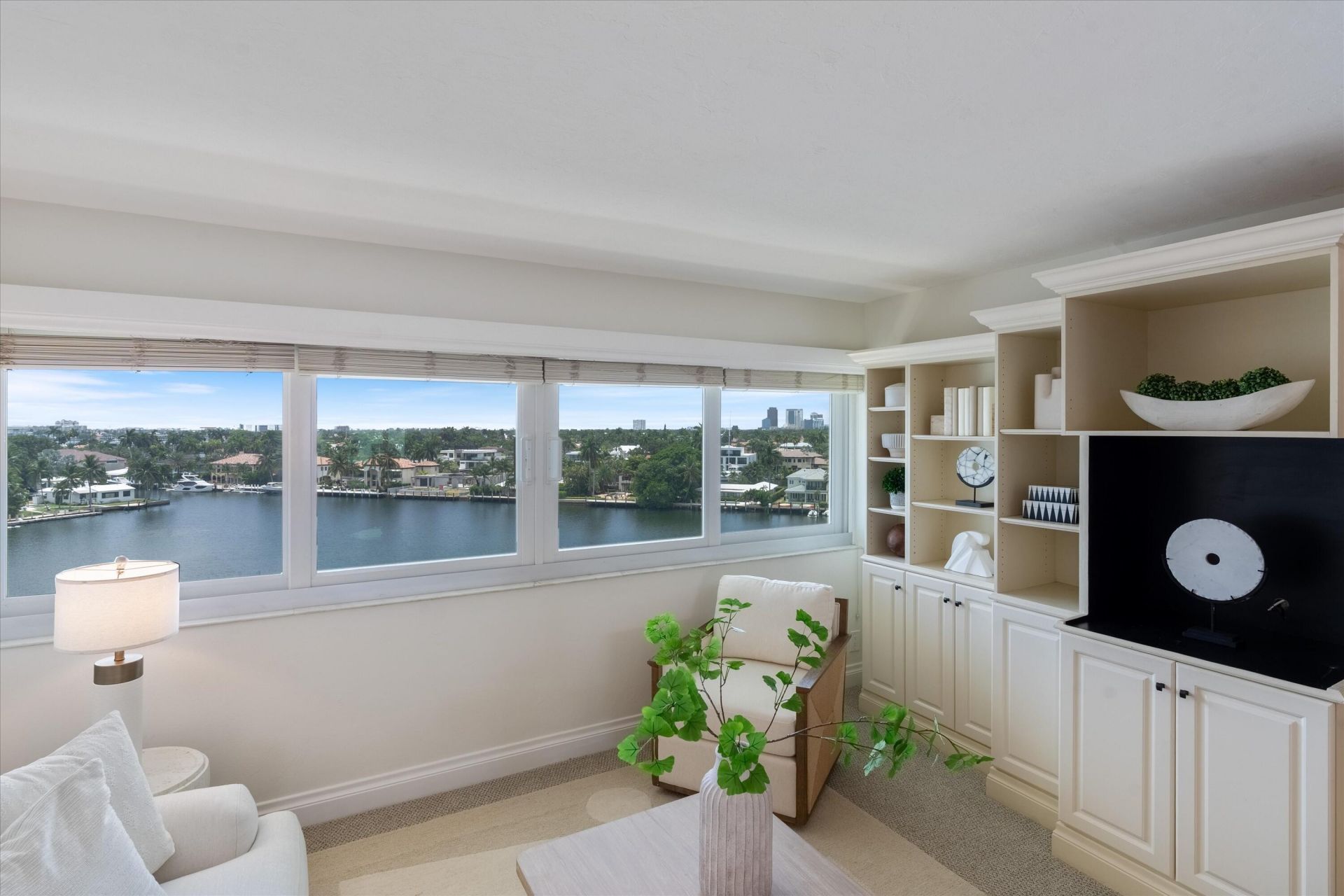 333 Sunset Drive, Unit 502, Fort Lauderdale, FL 33301 Photo