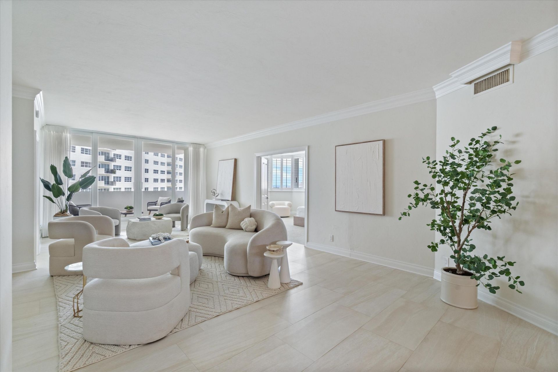 333 Sunset Drive, Unit 502, Fort Lauderdale, FL 33301 Photo