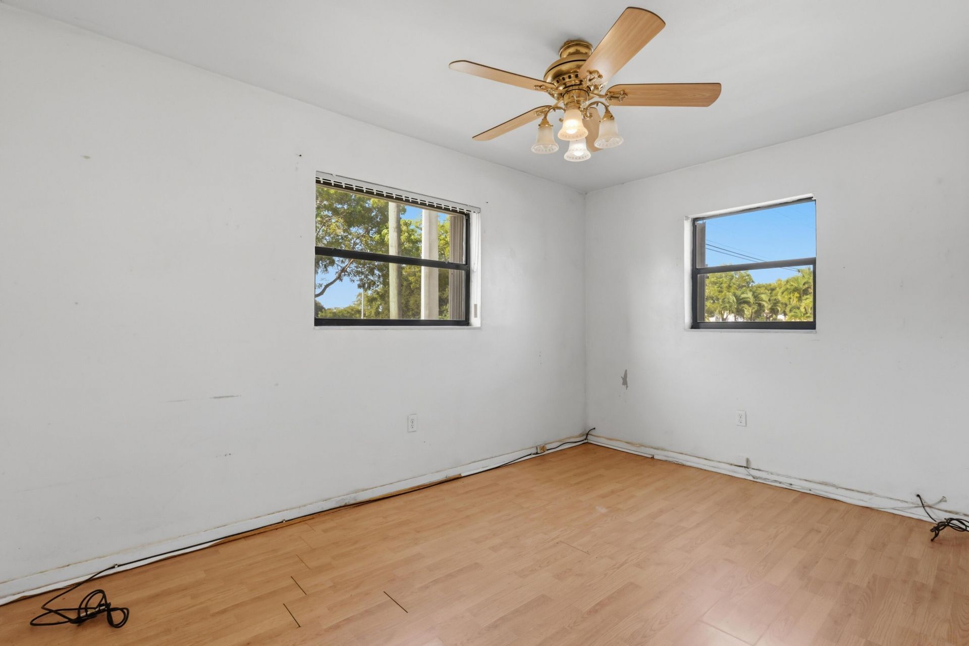 980 NW 183rd Street, Miami Gardens, FL 33169 Photo