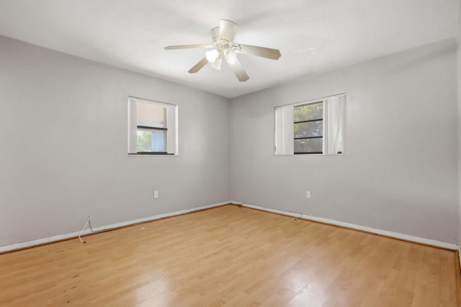 980 NW 183rd Street, Miami Gardens, FL 33169 Photo