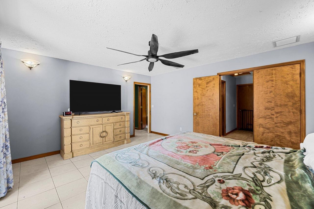 101 SE Nash Court, Port Saint Lucie, FL 34983 Photo