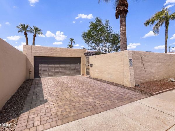2022 E BALBOA Drive, Tempe, AZ 85282
