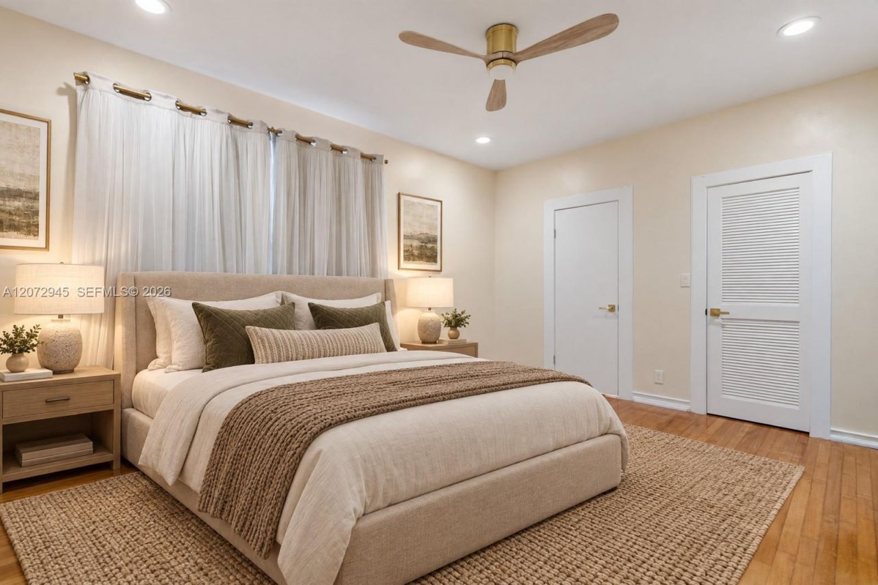8901 Hawthorne Ave, Surfside, FL 33154 Photo