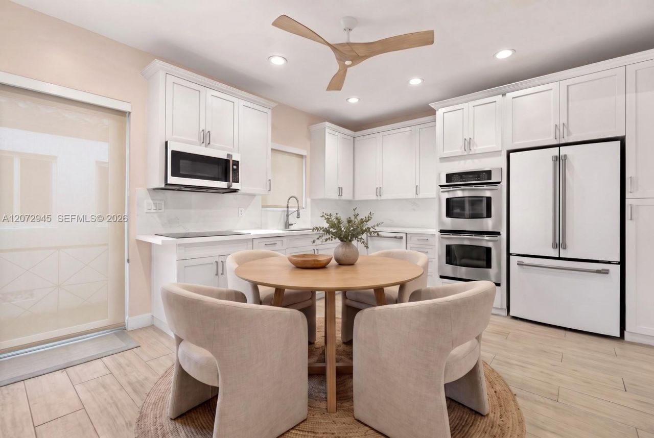 8901 Hawthorne Ave, Surfside, FL 33154 Photo