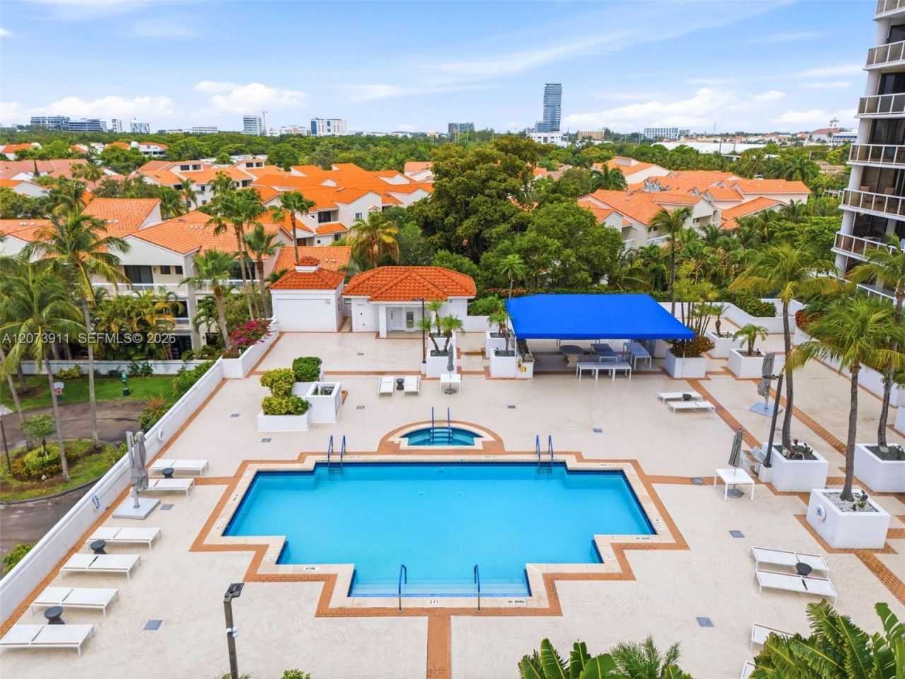 3610 Yacht Club Dr , Unit 1115, Aventura, FL 33180 Photo