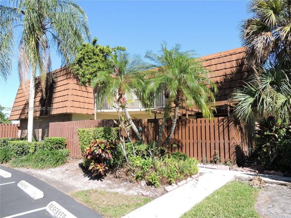 1316 SW 118th Ter , Unit 1316, Davie, FL 33325