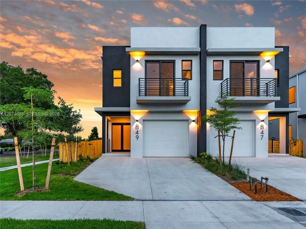 849 SW 29th St , Fort Lauderdale, FL 33315