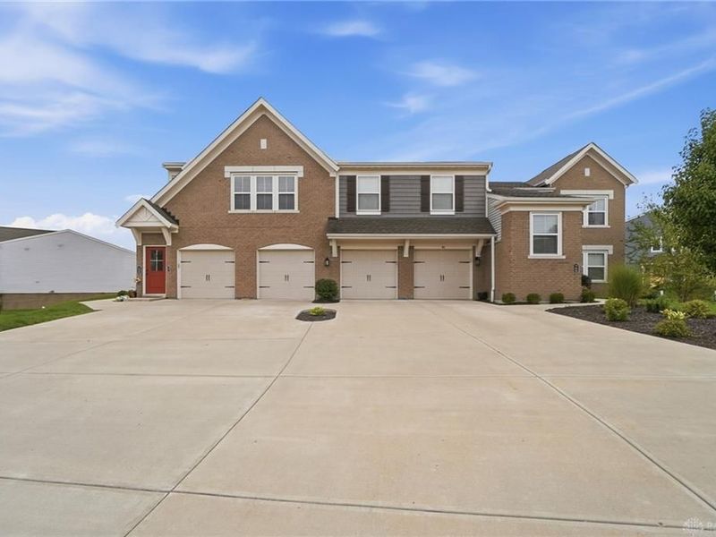 45 N Old Pond Road, Springboro, OH 45066 Photo 2