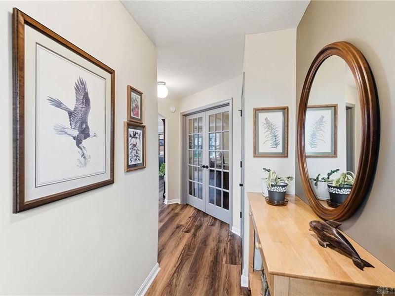 45 N Old Pond Road, Springboro, OH 45066 Photo 6