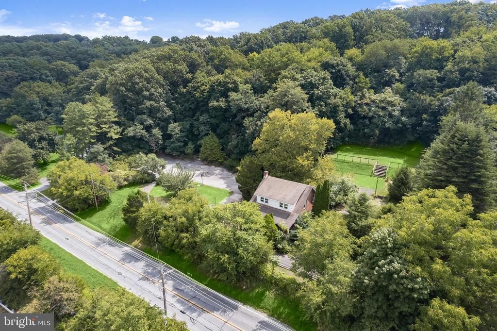 679 OLD NEW WINDSOR PIKE , WESTMINSTER, MD 21157