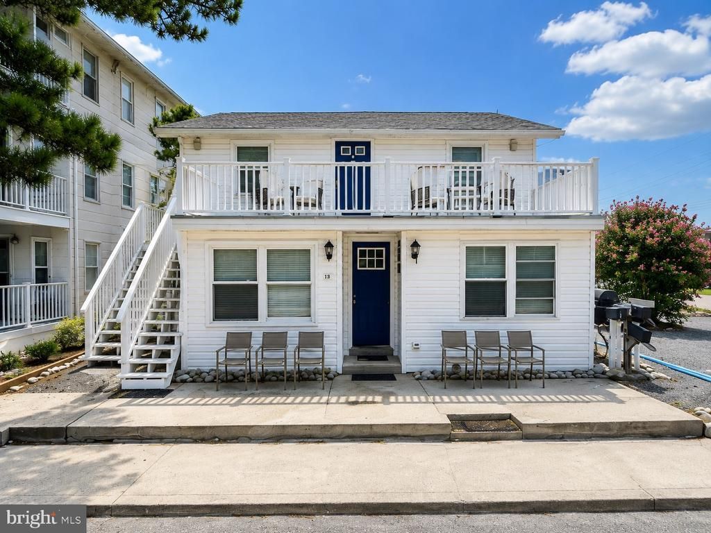 11 40TH STREET , OCEAN CITY, MD 21842