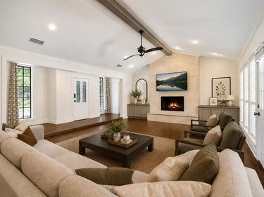 10115 Laingtree Drive, Dallas, TX 75243