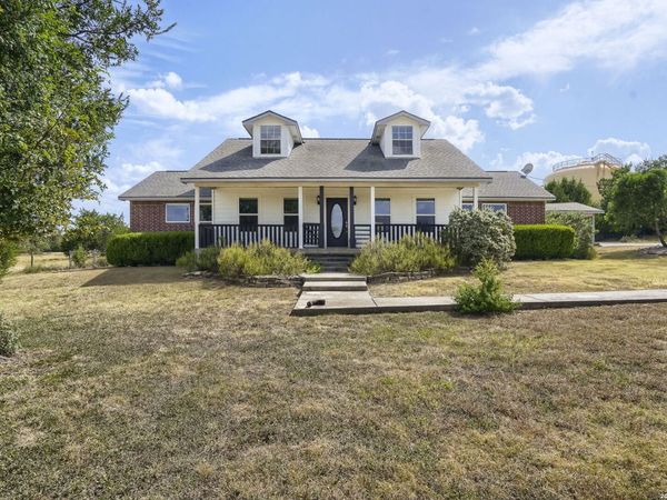 162 ARNOLD DR, Canyon Lake, TX 78133