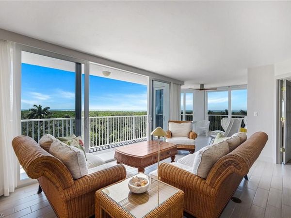 6361 Pelican Bay BLVD, Unit 402, NAPLES, FL 34108