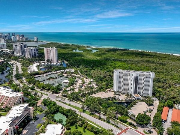 6361 Pelican Bay BLVD, Unit 402, NAPLES, FL 34108