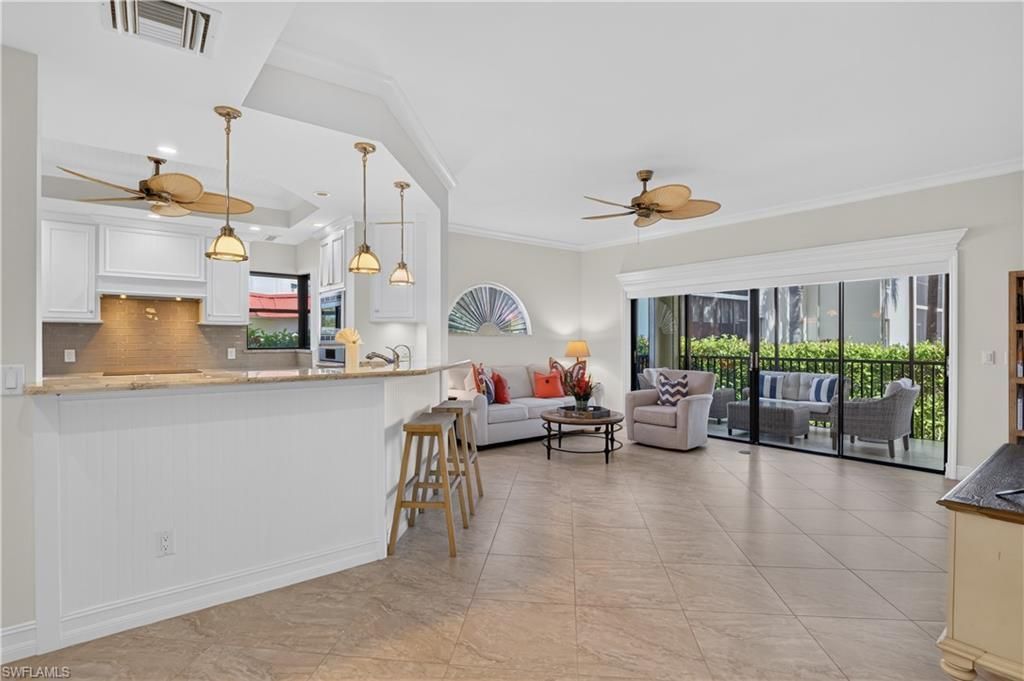 599 Serendipity Dr, Unit 599, Naples, FL 34108 Photo