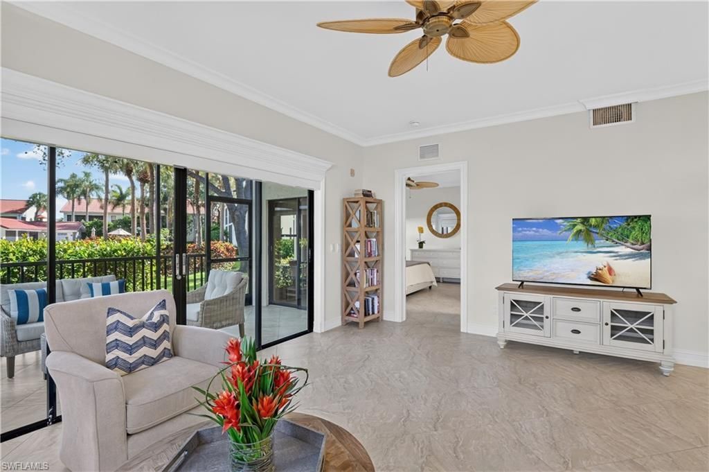 599 Serendipity Dr, Unit 599, Naples, FL 34108 Photo