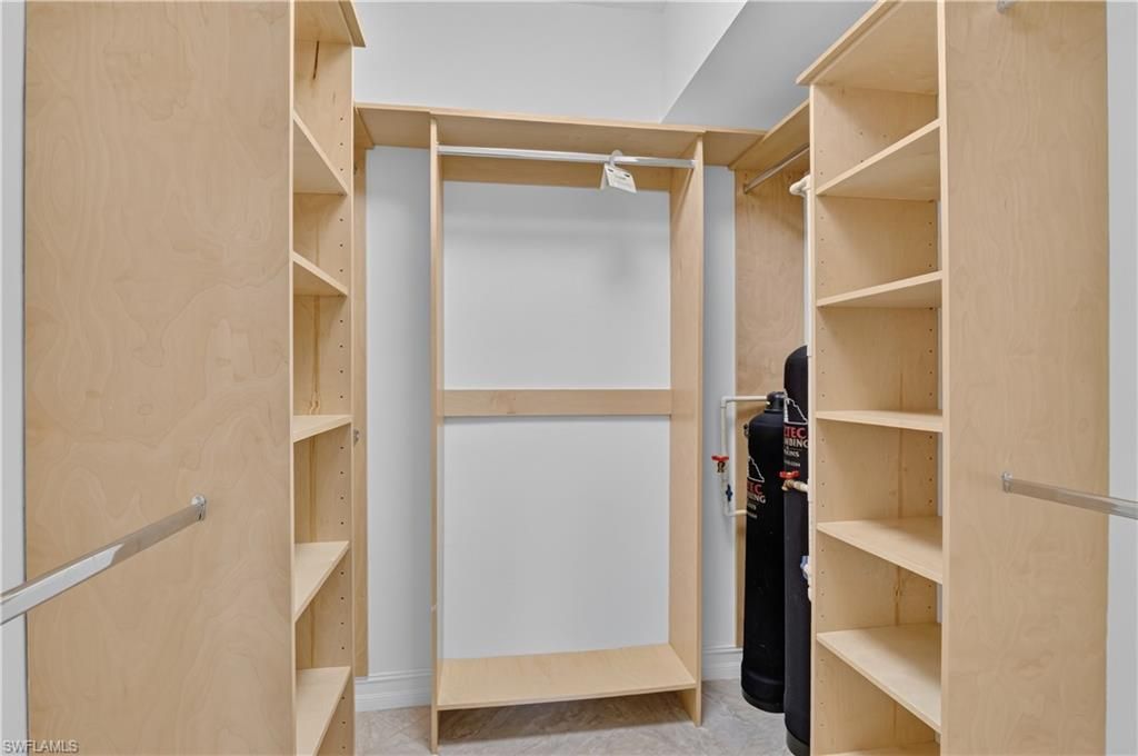 599 Serendipity Dr, Unit 599, Naples, FL 34108 Photo