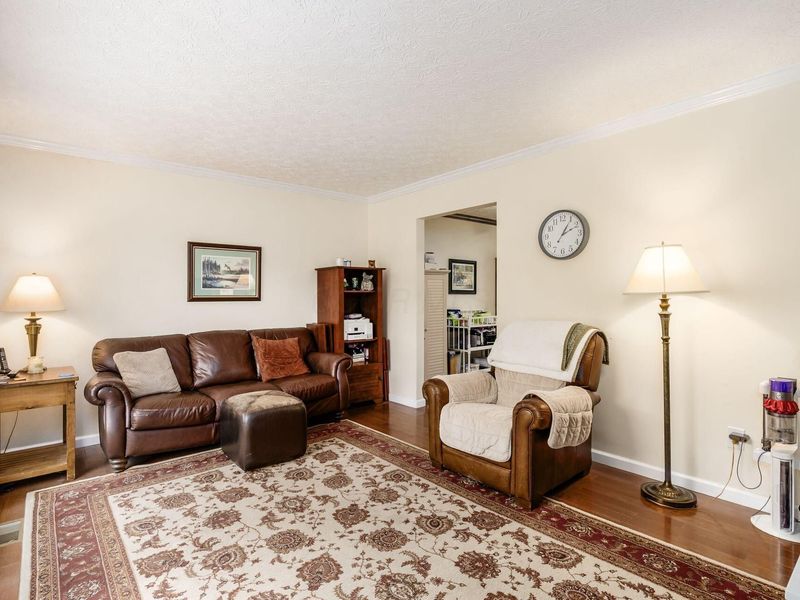 3720 Lifford Court, Columbus, OH 43221 Photo 2