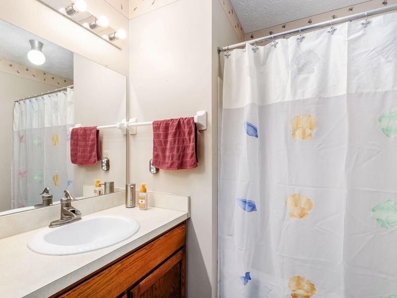 3720 Lifford Court, Columbus, OH 43221 Photo 24