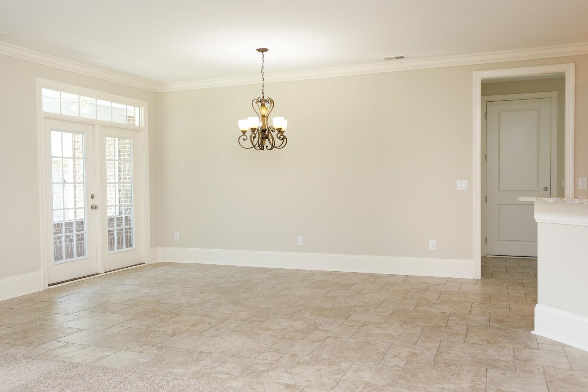 305 Triton Ct. Photo 20