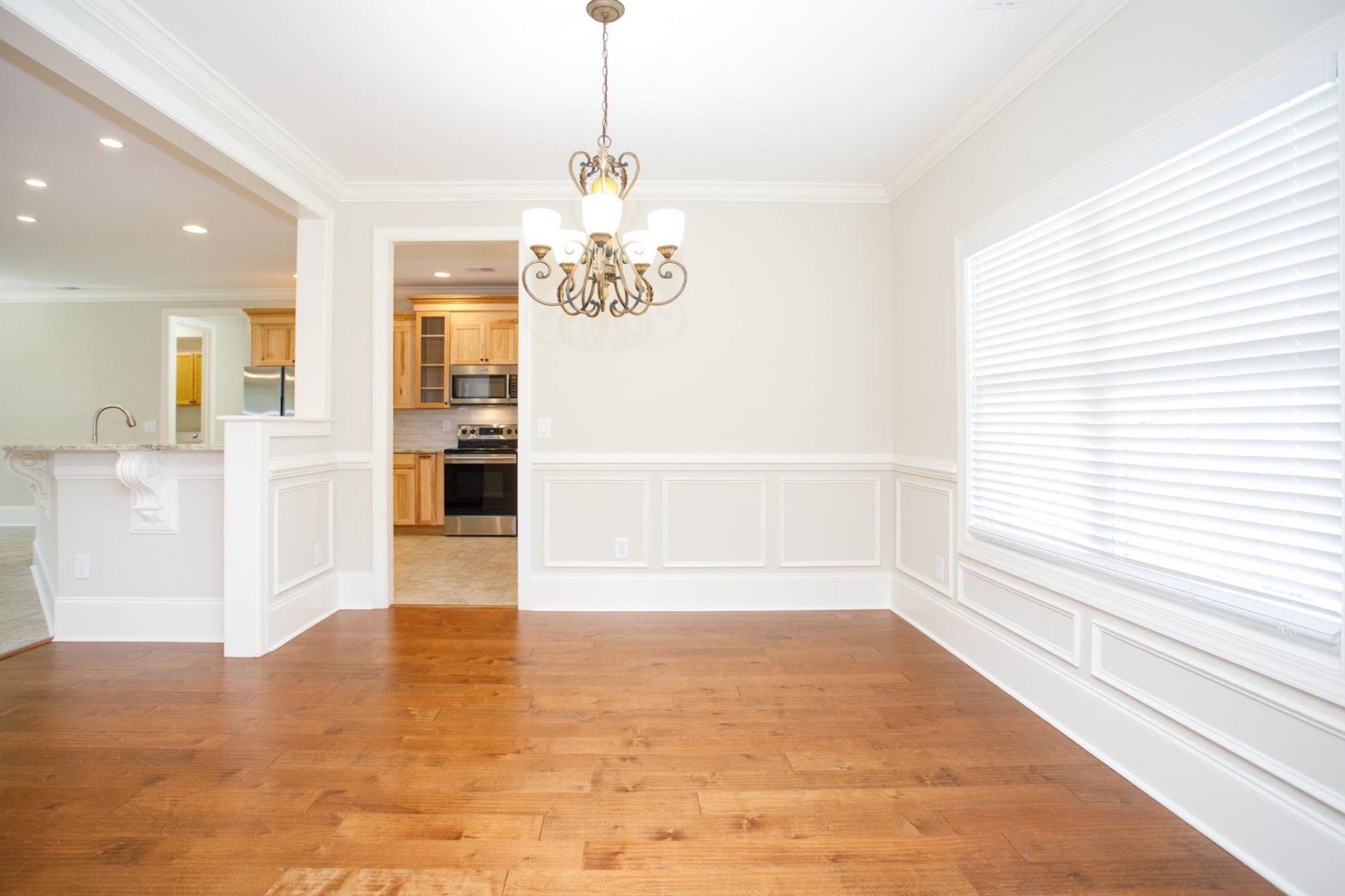 305 Triton Ct. Photo 23