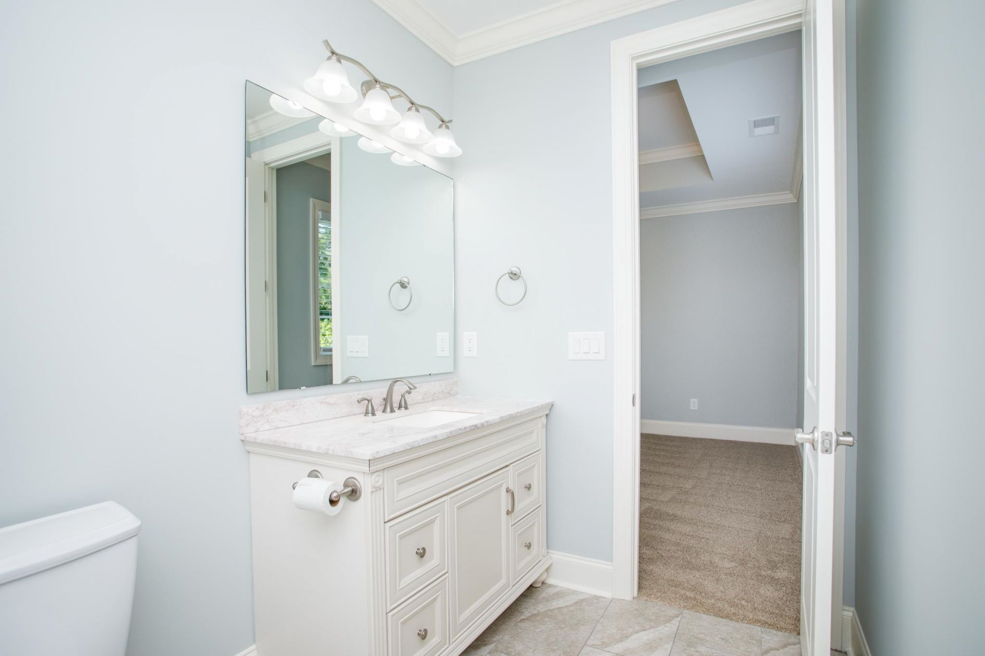 305 Triton Ct. Photo 43