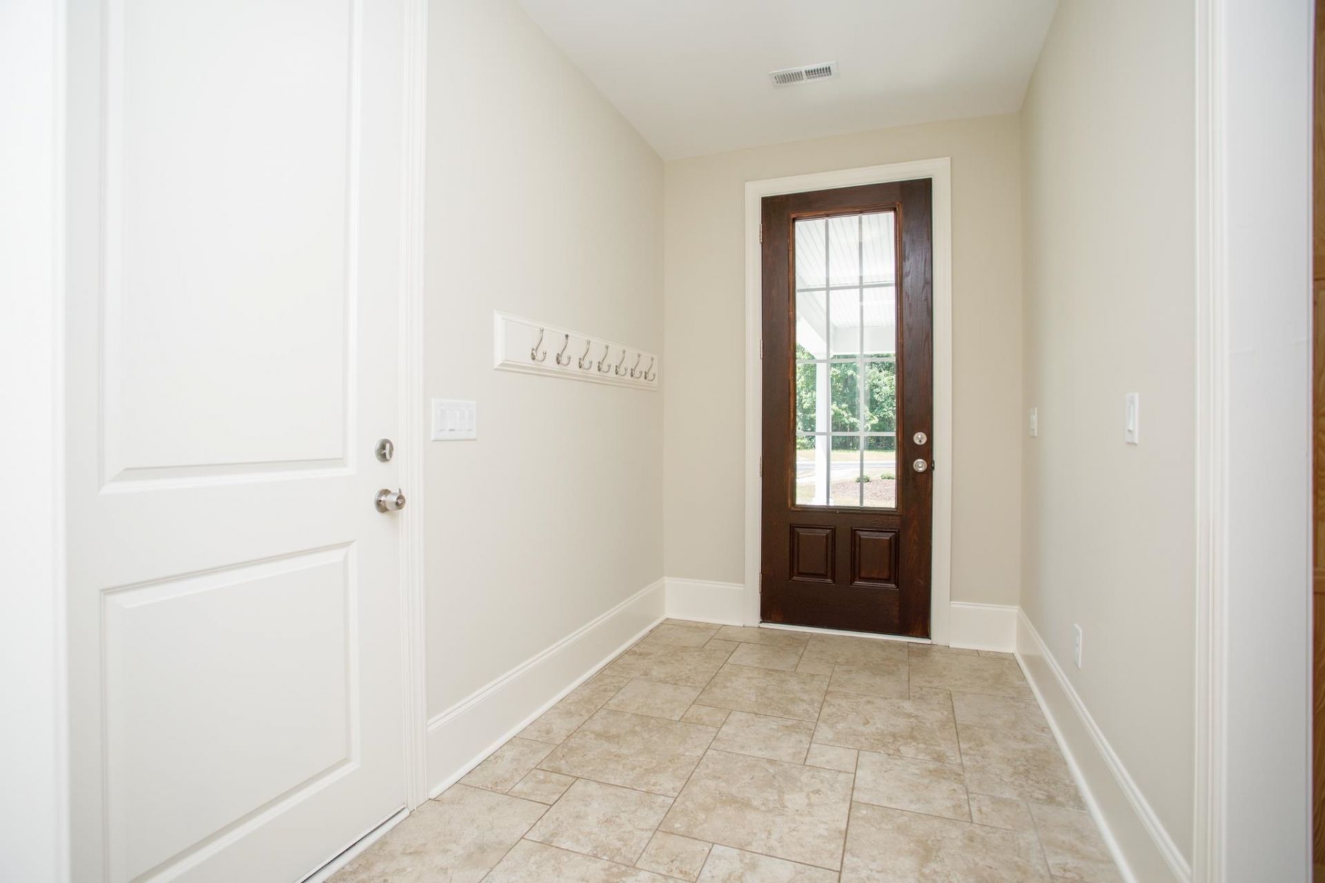 305 Triton Ct. Photo 45