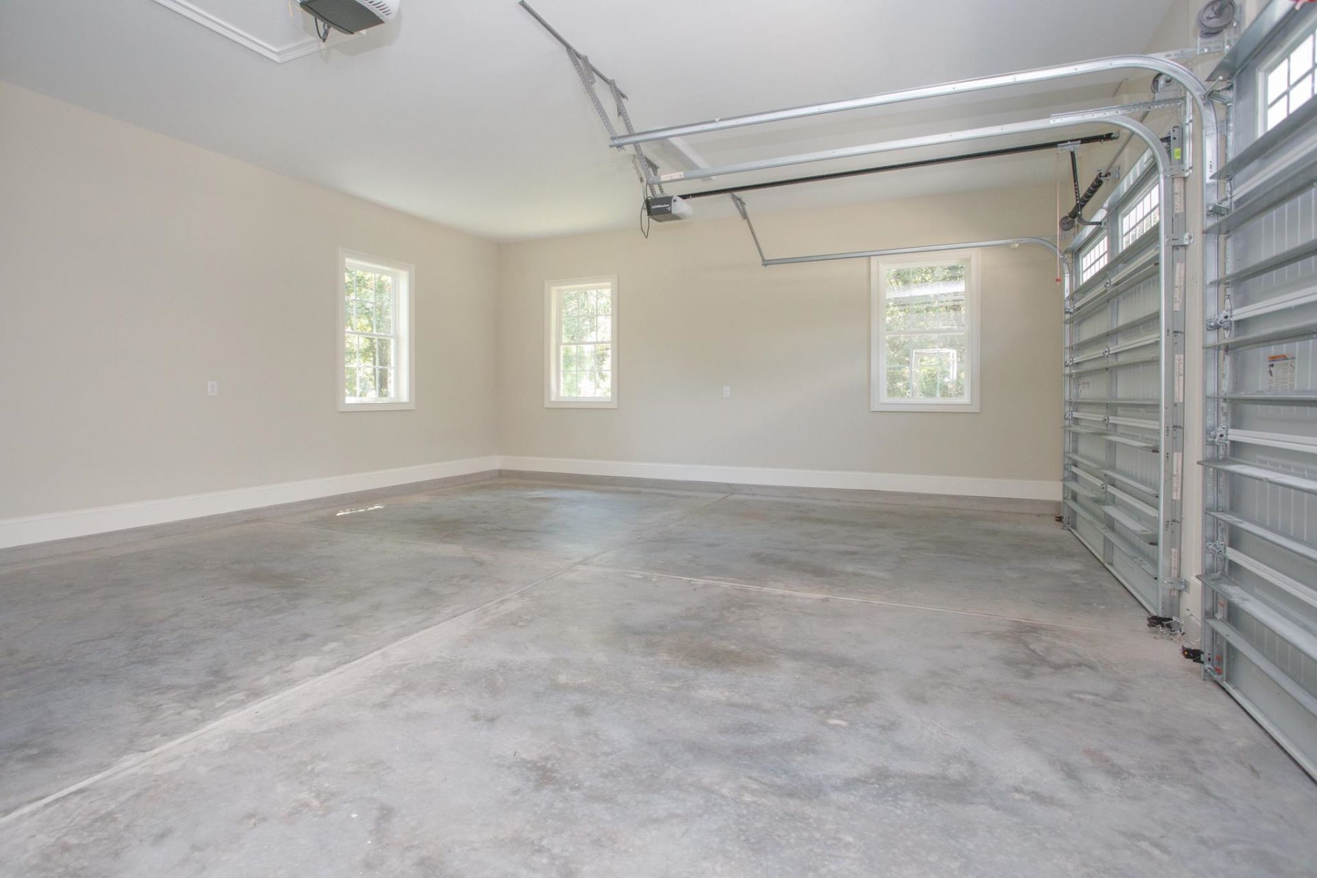305 Triton Ct. Photo 51