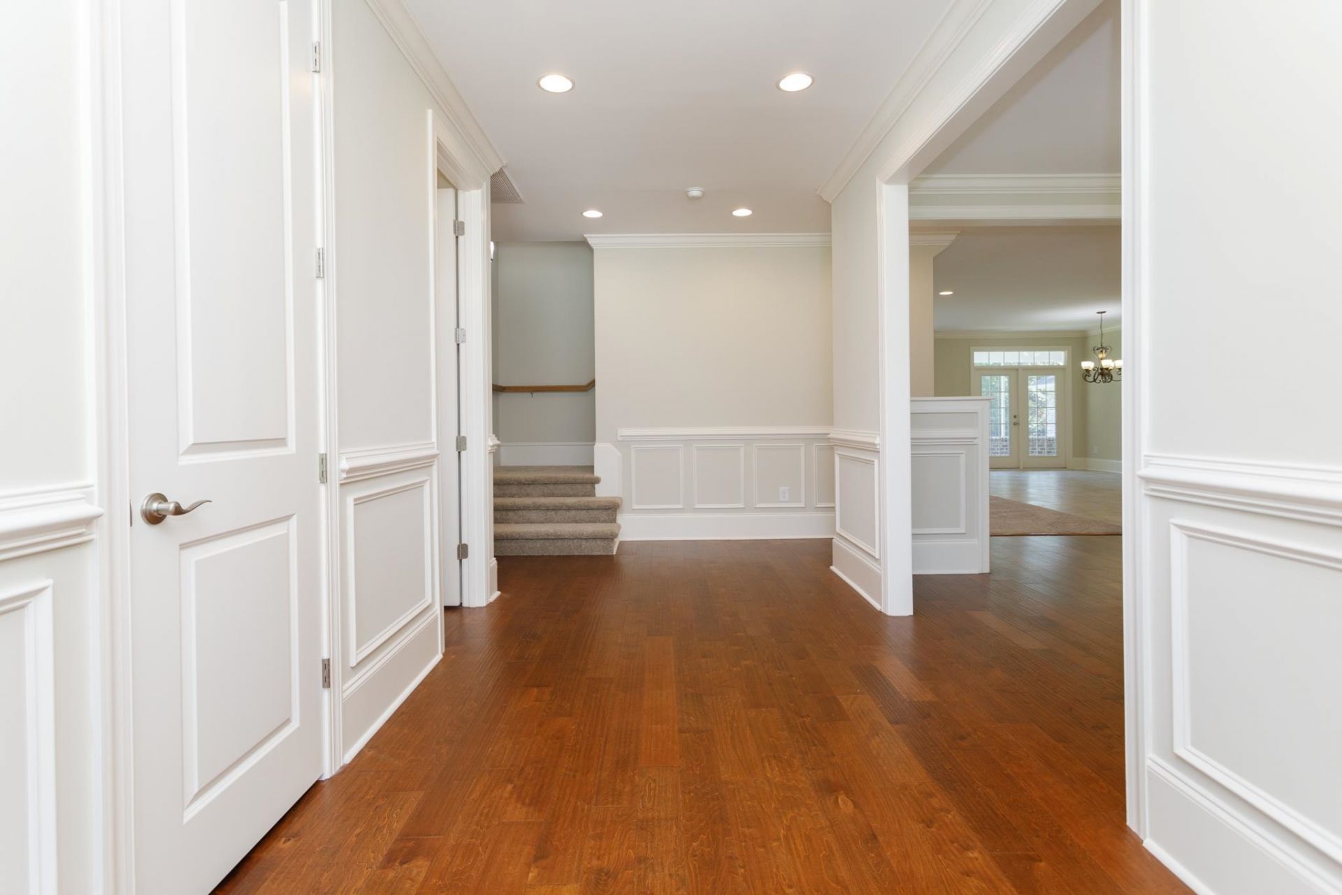 305 Triton Ct. Photo 8