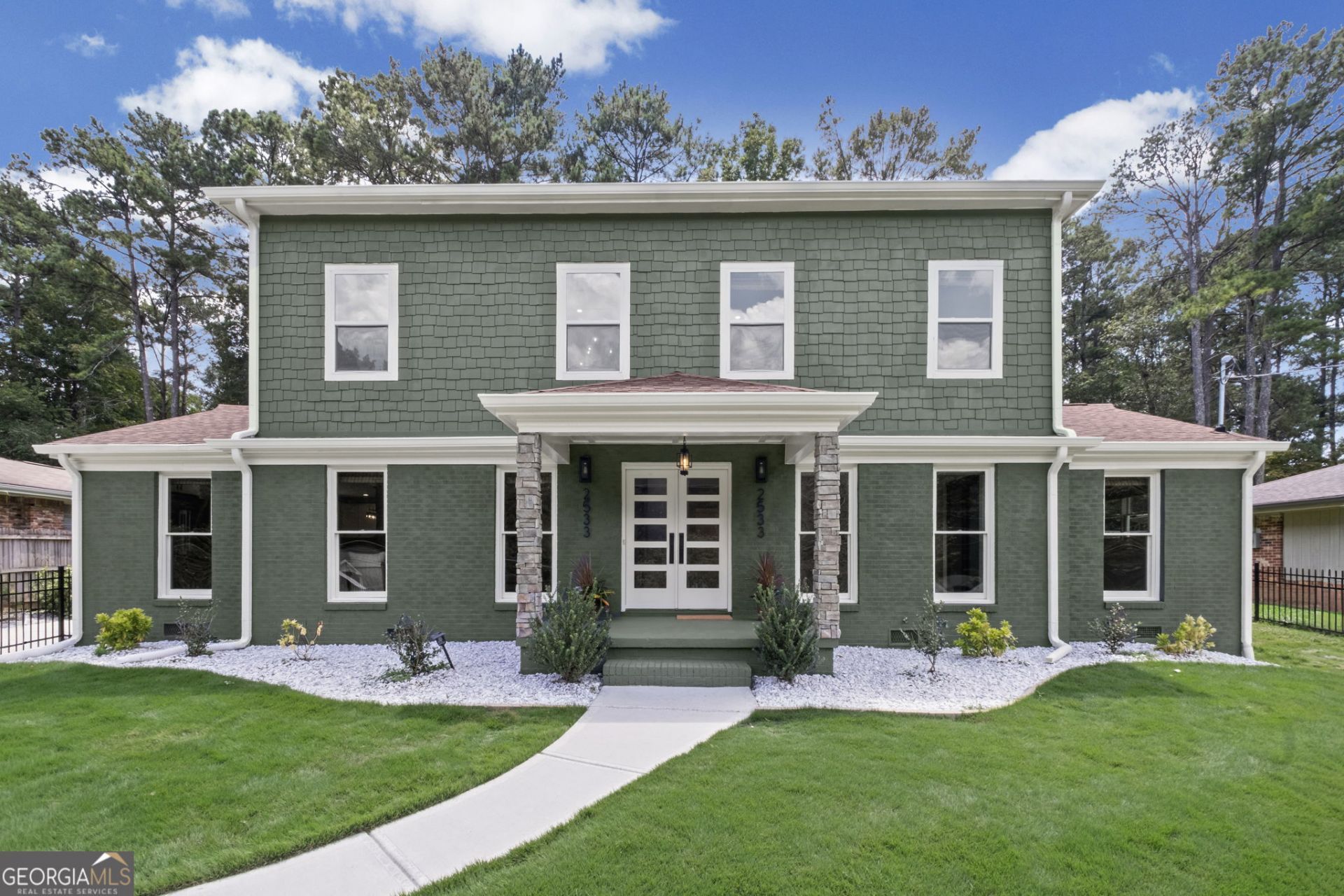 2533 Sunset Drive Ne, Atlanta, GA 30345 Main Photo