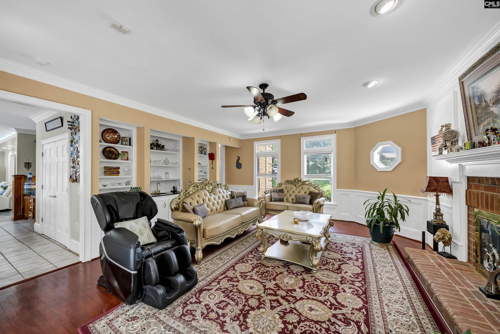 609 E Springs Road Photo 11
