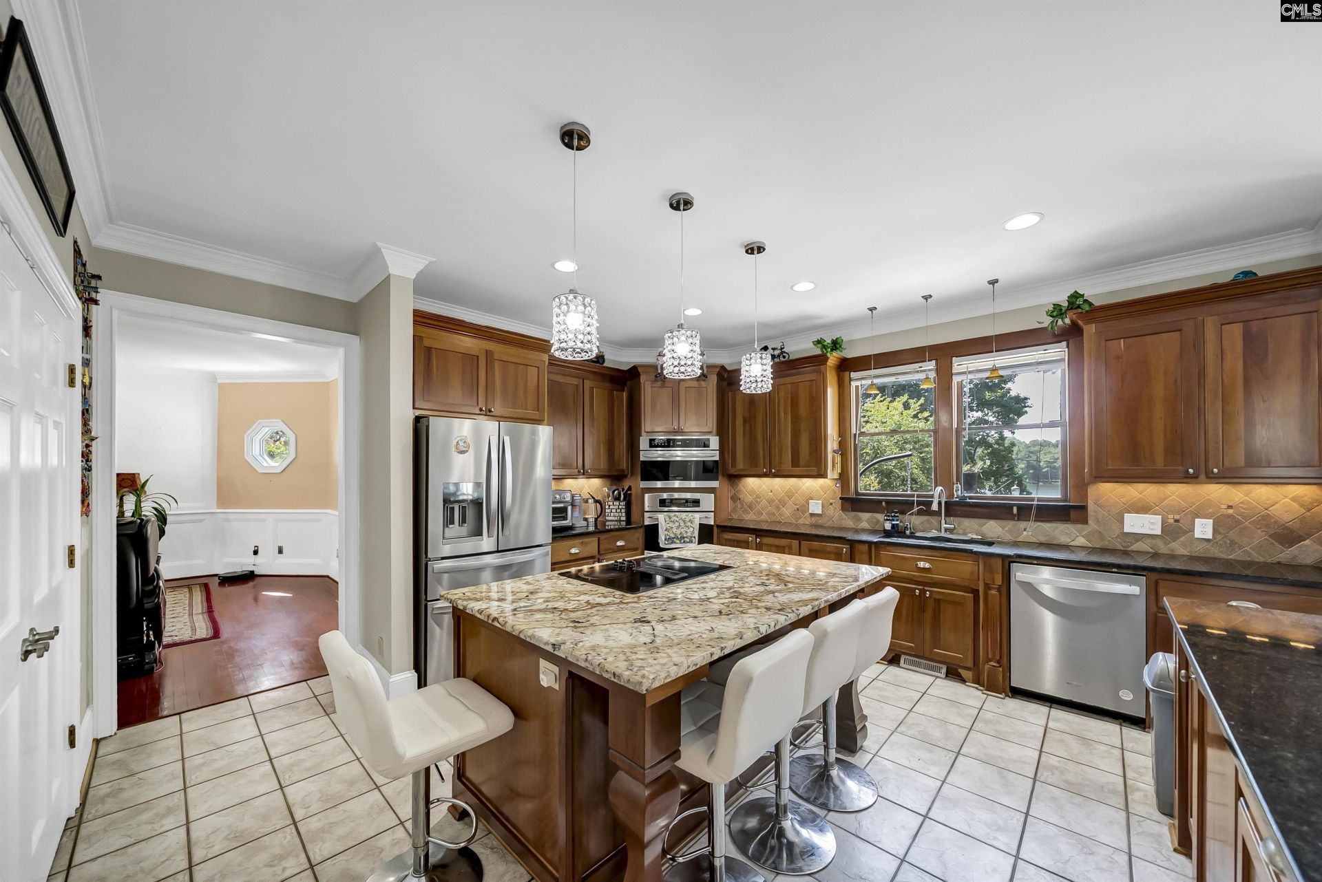 609 E Springs Road Photo 22