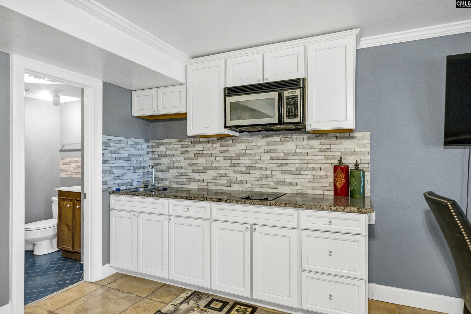 609 E Springs Road Photo 45
