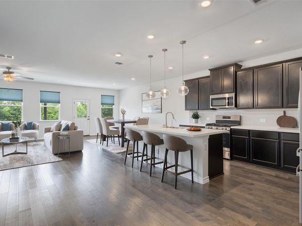 104 Stinchcomb Road, Hutto, TX 78634