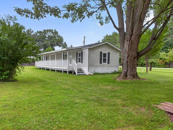 9440 Stetler Drive, Jackson, MI 49201
