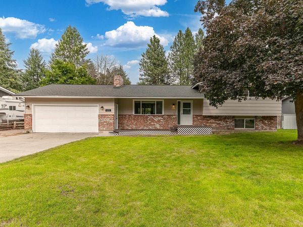 612 E Roundtable Cir, Spokane, WA 99218