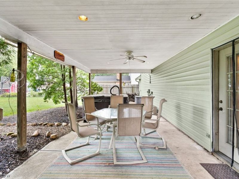 380 Naples Drive, Elyria, OH 44035 Photo 28