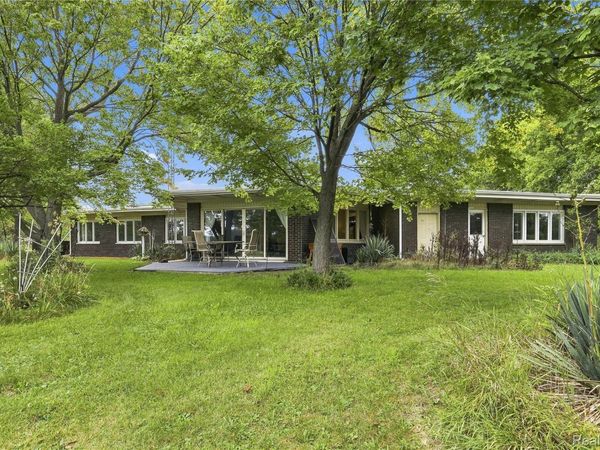 7386 Dean Road, Deerfield Township, Mi 48430