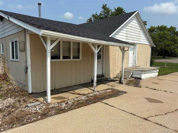 328 E Main Street, Pewamo Village, Mi 48873