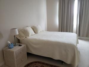 27 Harbour Isle Drive W, Unit 305, Fort Pierce, FL 34949 Photo