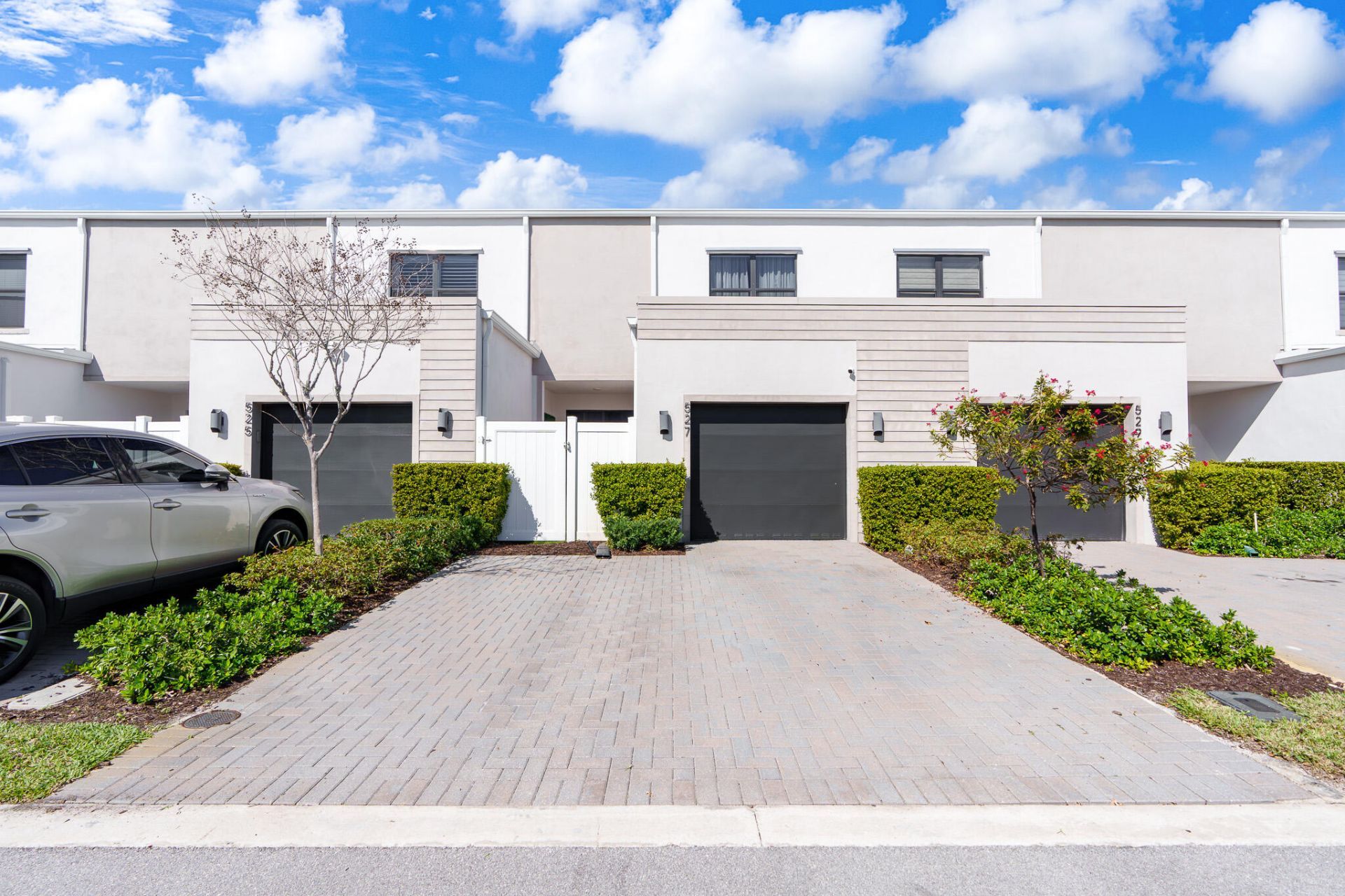 527 NW 17th Street, Fort Lauderdale, FL 33311 Photo