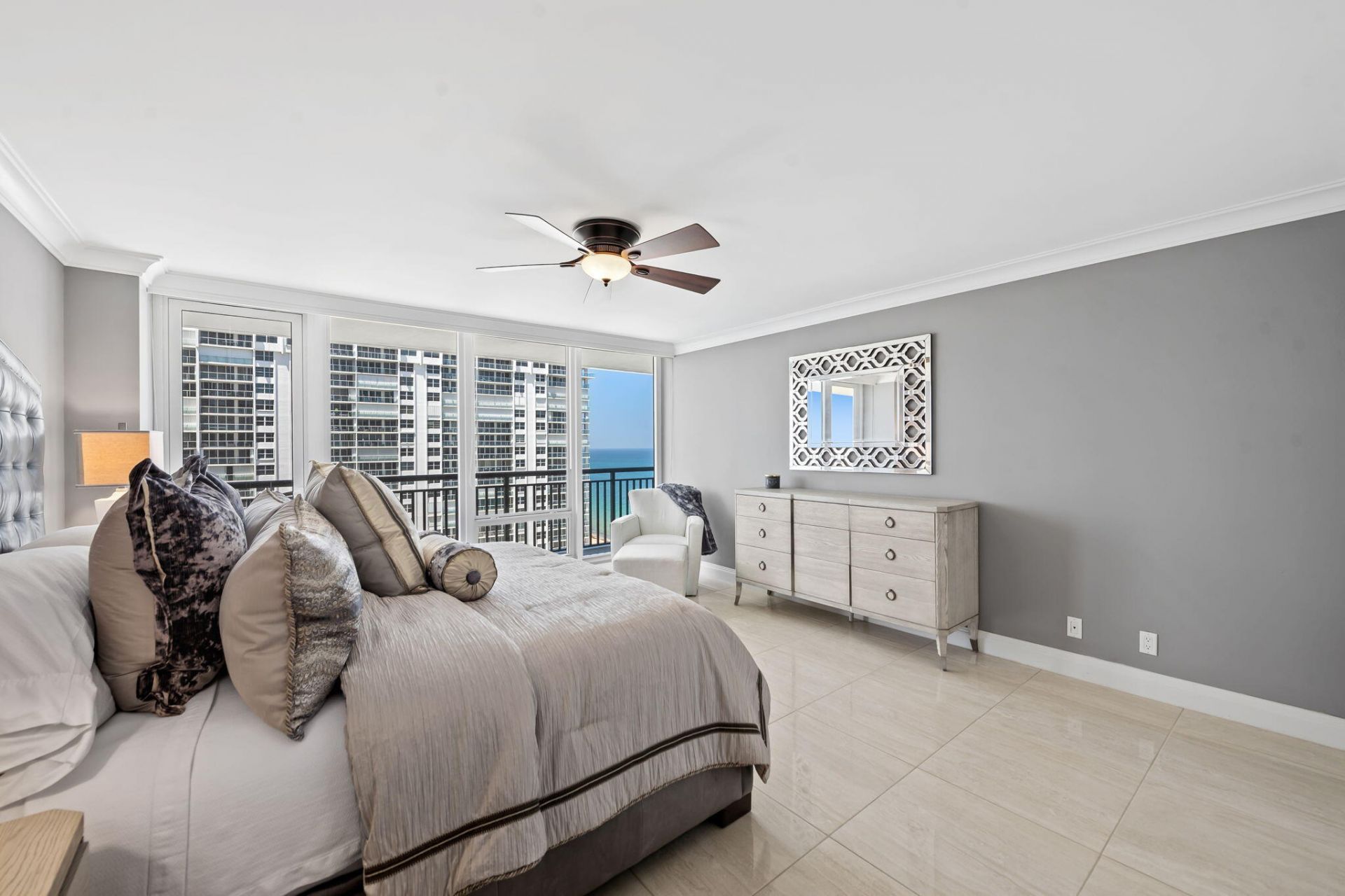 4280 Galt Ocean Drive, Unit 14K, Fort Lauderdale, FL 33308 Photo