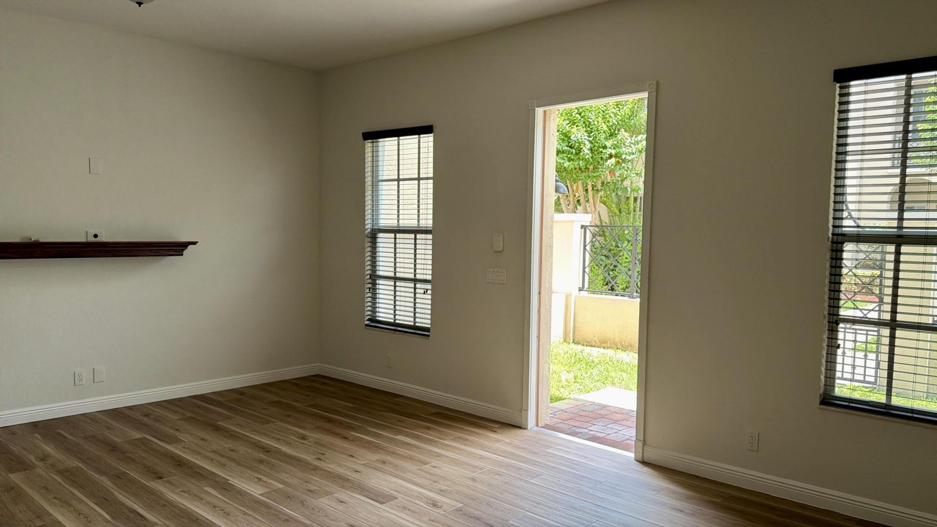 814 NW 82nd Place, Boca Raton, FL 33487 Photo