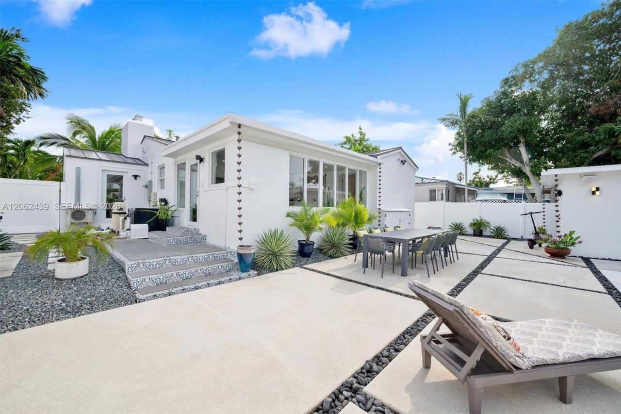 742 NE 82nd Ter , Miami, FL 33138 Photo