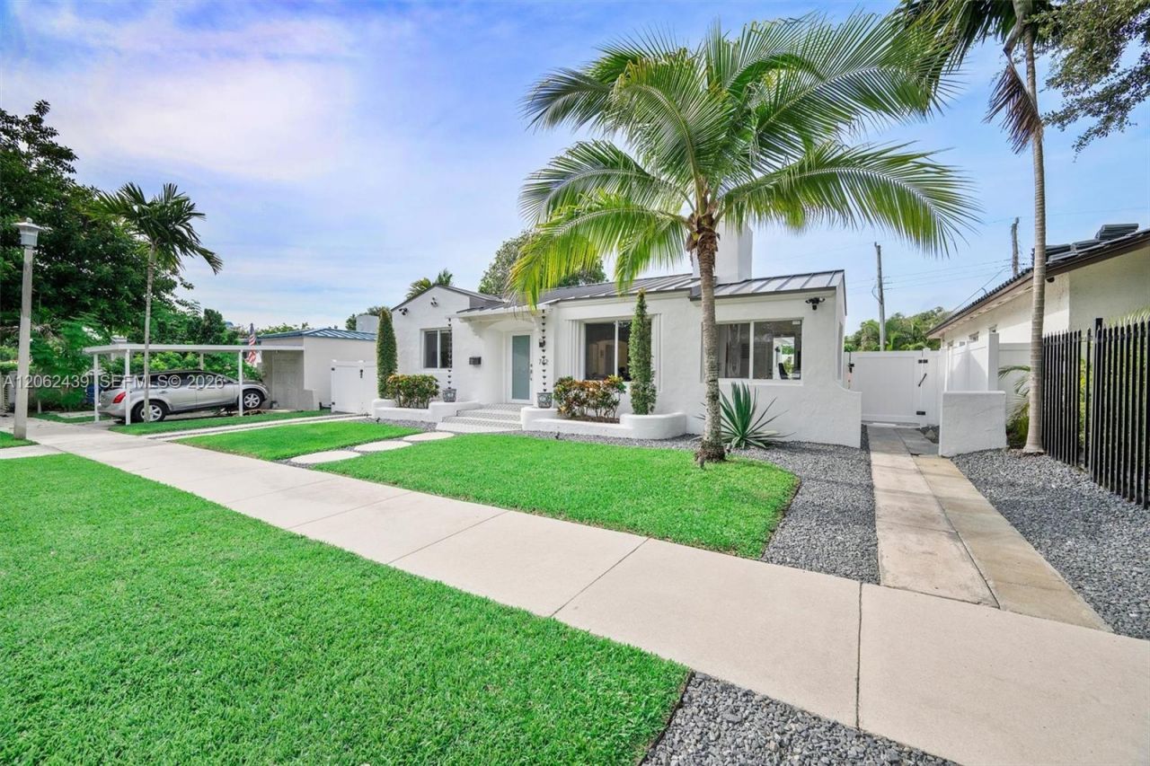 742 NE 82nd Ter , Miami, FL 33138 Photo